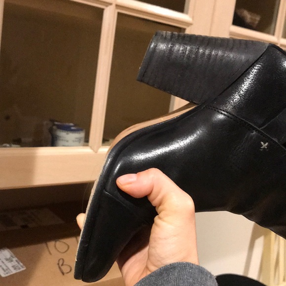 Used Rag and Bone boots - Picture 4 of 4